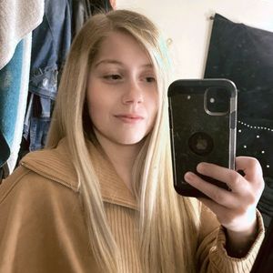 Meet your Posher, Maddy